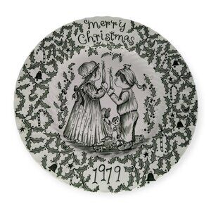 Vintage Royal Crownford by Norma Sherman Staffordshire England Ceramic Plate